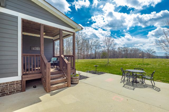 2418 Mowbray Pike, Soddy Daisy, TN 37379