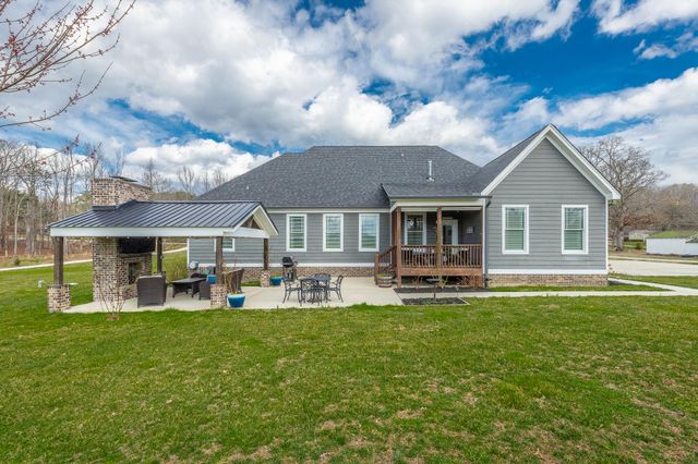 2418 Mowbray Pike, Soddy Daisy, TN 37379