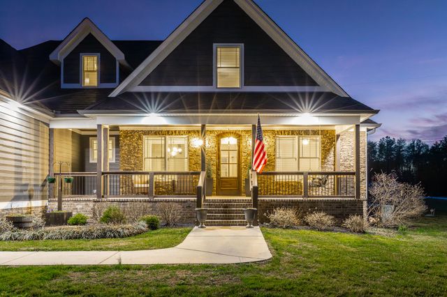 2418 Mowbray Pike, Soddy Daisy, TN 37379