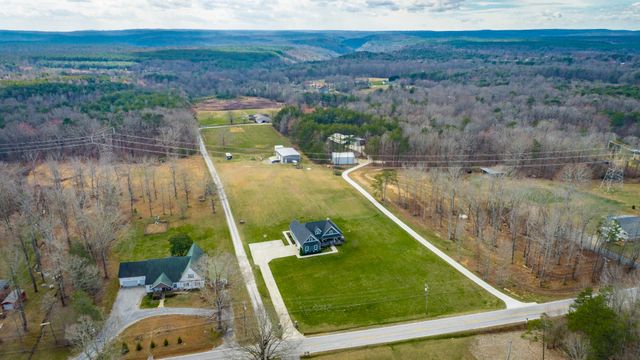 2418 Mowbray Pike, Soddy Daisy, TN 37379