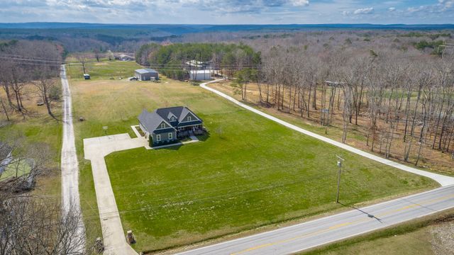 2418 Mowbray Pike, Soddy Daisy, TN 37379
