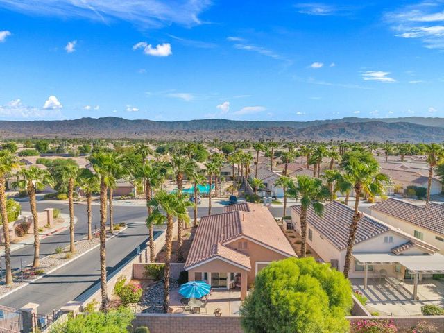 78507 Glastonbury Way, Palm Desert, CA 92211