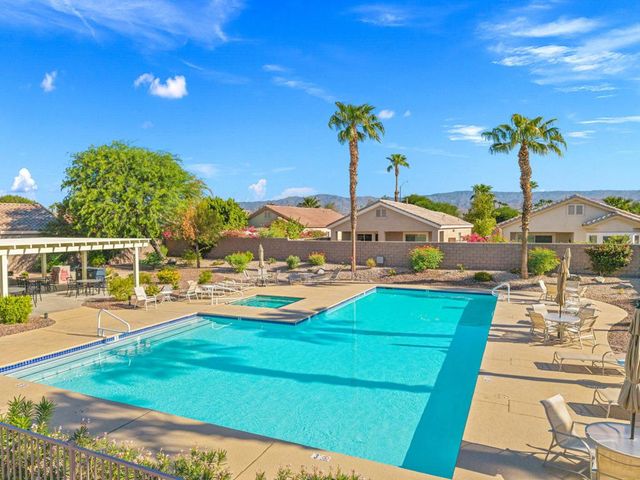 78507 Glastonbury Way, Palm Desert, CA 92211