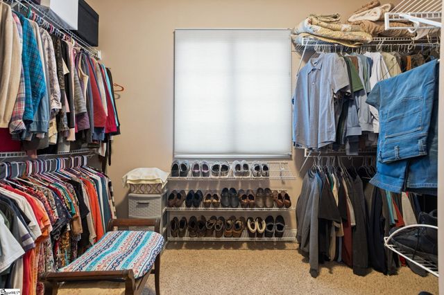 409 Wickham Way, Boiling Springs, SC 29316