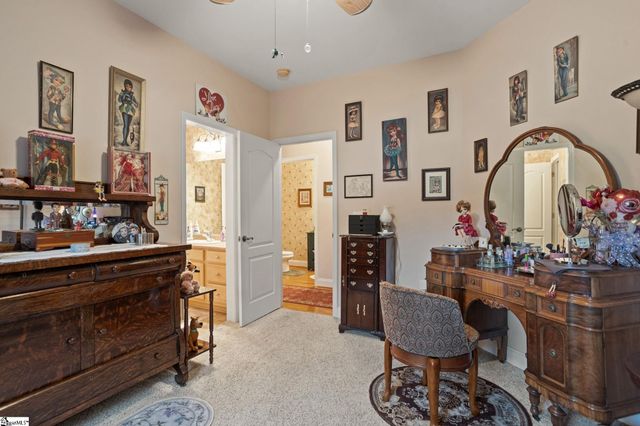 409 Wickham Way, Boiling Springs, SC 29316