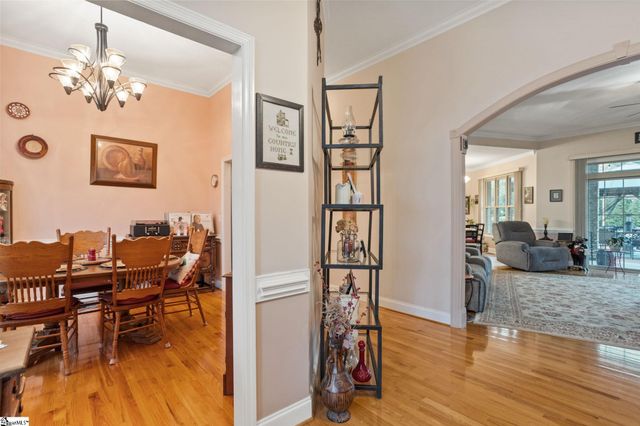 409 Wickham Way, Boiling Springs, SC 29316