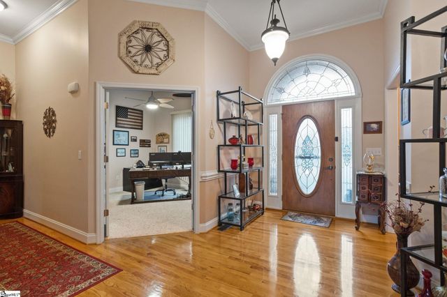 409 Wickham Way, Boiling Springs, SC 29316