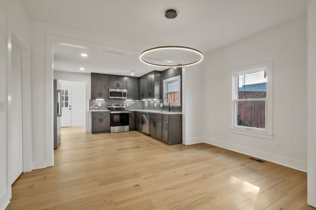 404 Rudolph Ave, Nashville, TN 37206