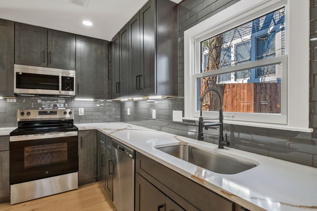 404 Rudolph Ave, Nashville, TN 37206