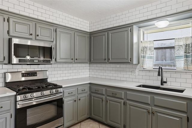 1431 Pickford Lane, Oklahoma City, OK 73159