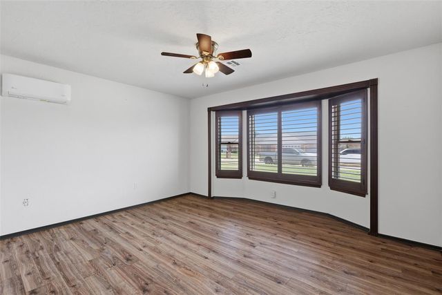 1431 Pickford Lane, Oklahoma City, OK 73159