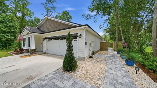 12068 VERSAILLES Street, Jacksonville, FL 32224
