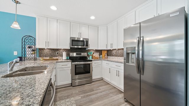 12068 VERSAILLES Street, Jacksonville, FL 32224