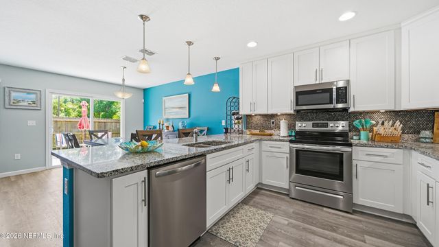12068 VERSAILLES Street, Jacksonville, FL 32224