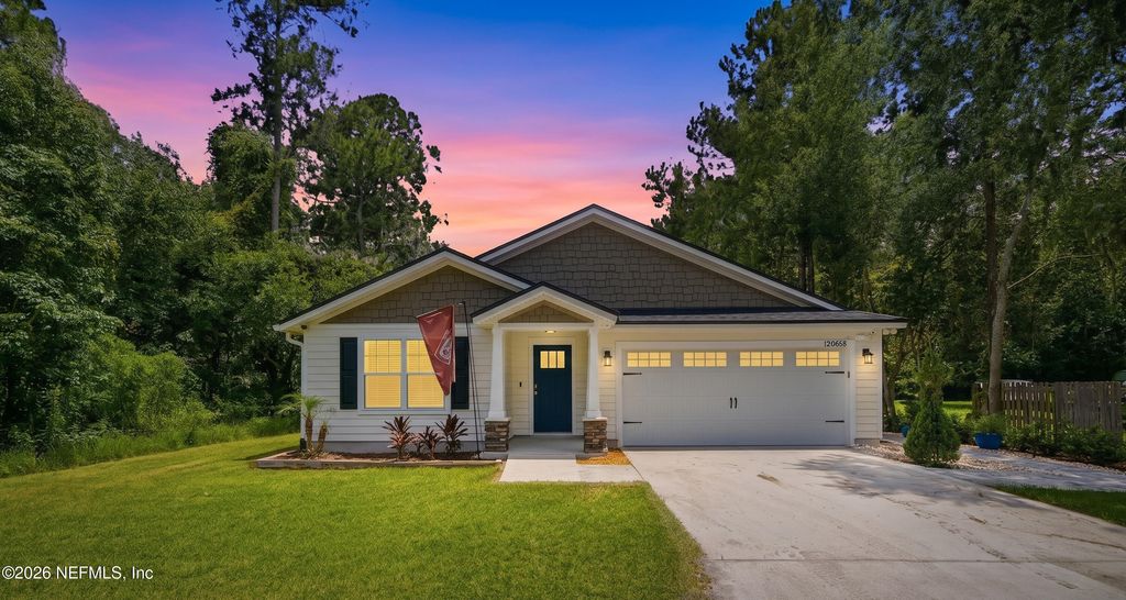 12068 VERSAILLES Street, Jacksonville, FL 32224