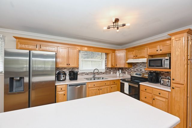 4179 Long Hollow Pike, Goodlettsville, TN 37072