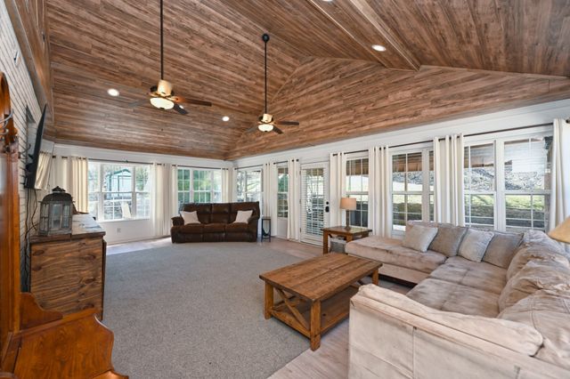 4179 Long Hollow Pike, Goodlettsville, TN 37072