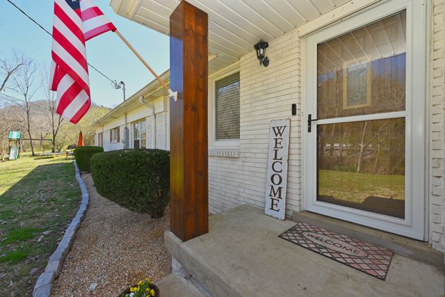 4179 Long Hollow Pike, Goodlettsville, TN 37072