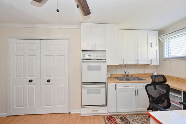 4179 Long Hollow Pike, Goodlettsville, TN 37072