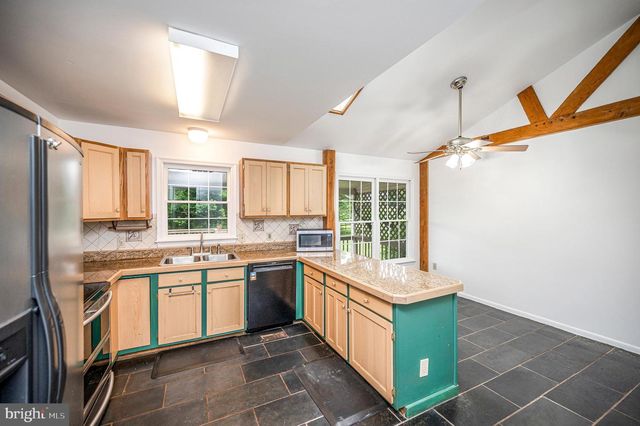 6317 LOUISIANNA RD, Locust Grove, VA 22508