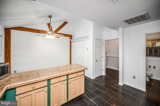 6317 LOUISIANNA RD, Locust Grove, VA 22508