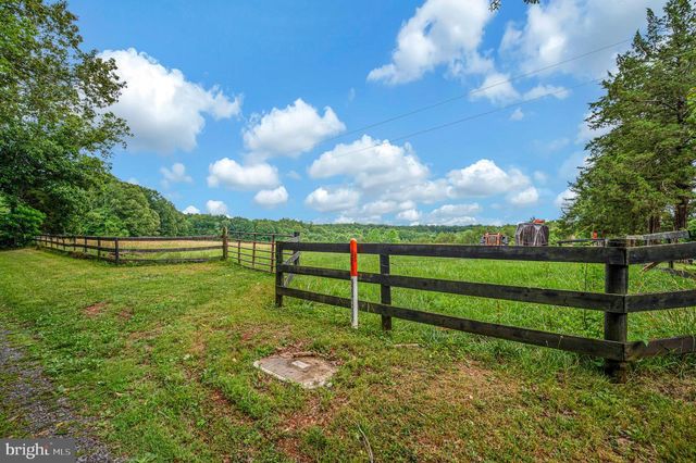 6317 LOUISIANNA RD, Locust Grove, VA 22508