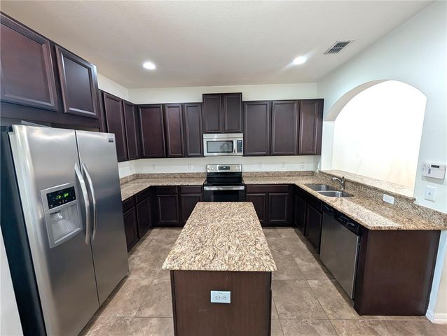 14161 STOWBRIDGE AVENUE, Tampa, FL 33626