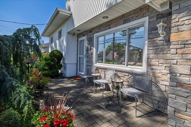 3495 Bayfield Boulevard, Oceanside, NY 11572