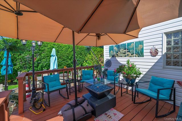 3495 Bayfield Boulevard, Oceanside, NY 11572