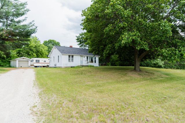 8196 Ludington Drive, Garfield Twp, MI 48632