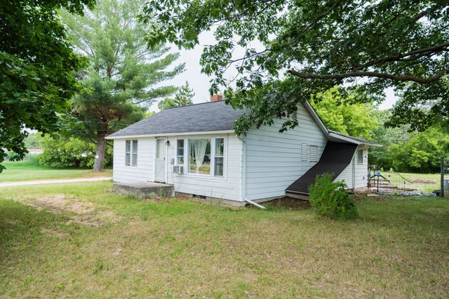 8196 Ludington Drive, Garfield Twp, MI 48632