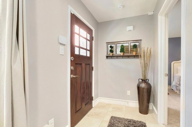 2121 Albany Street, Dallas, TX 75201
