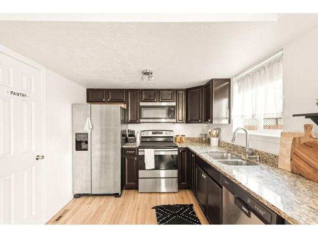 16930 E Stanford Ave, Aurora, CO 80015