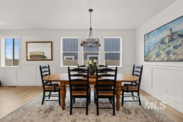 258 W Kinross St, Middleton, ID 83644