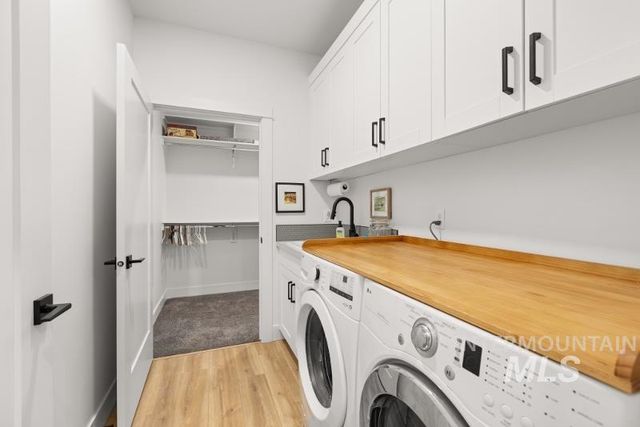 258 W Kinross St, Middleton, ID 83644