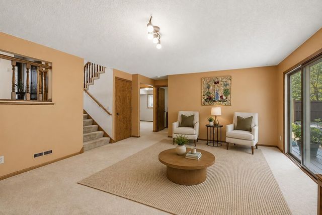 13036 Ottawa Drive, Savage, MN 55378