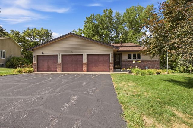 13036 Ottawa Drive, Savage, MN 55378