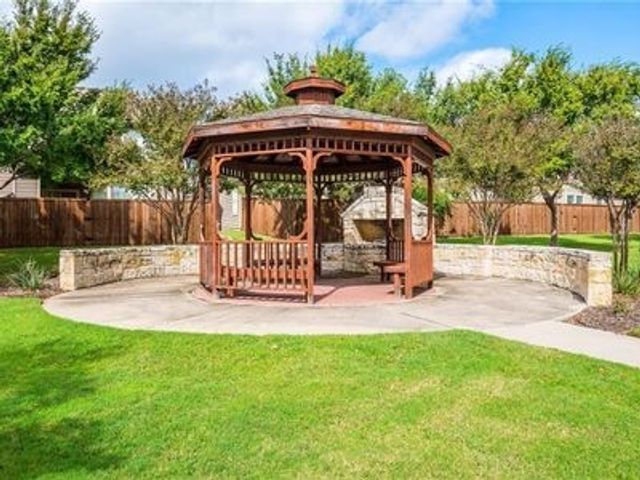7933 Hannah Street, Plano, TX 75025