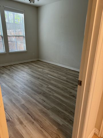 7933 Hannah Street, Plano, TX 75025