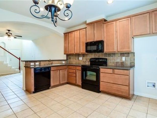 7933 Hannah Street, Plano, TX 75025
