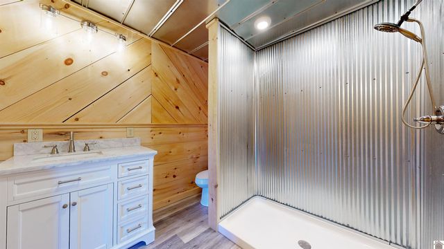 305 Simpkins Lane, Mayfield, KY 42066