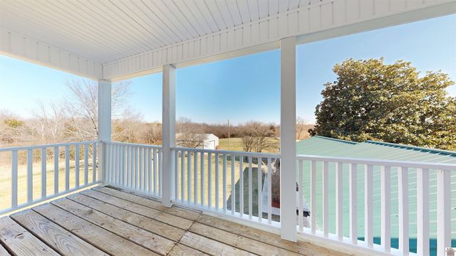 305 Simpkins Lane, Mayfield, KY 42066