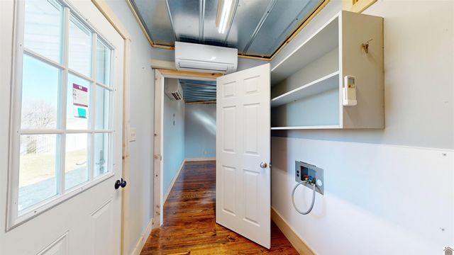 305 Simpkins Lane, Mayfield, KY 42066