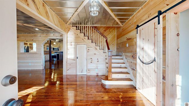 305 Simpkins Lane, Mayfield, KY 42066