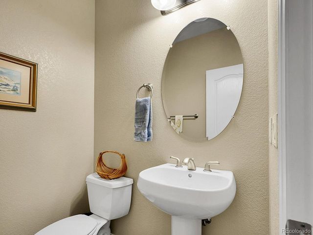 10432 Willowwisp Way, Highlands Ranch, CO 80126