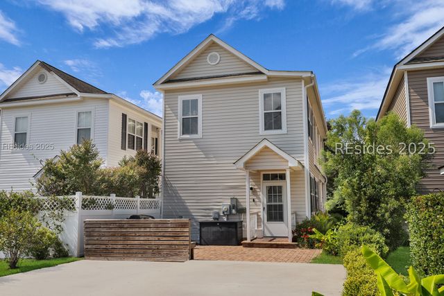 149 Regent Ave, Bluffton, SC 29910