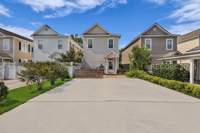 149 Regent Ave, Bluffton, SC 29910