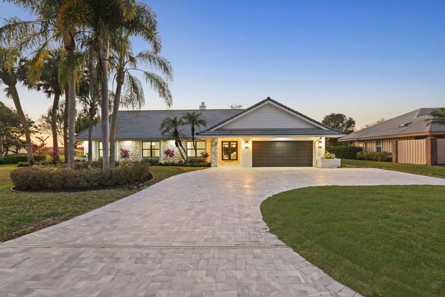 24 Dunbar Road, Palm Beach Gardens, FL 33418