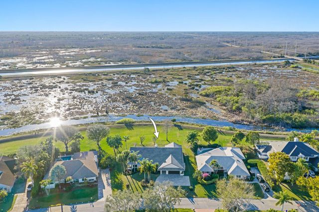 24 Dunbar Road, Palm Beach Gardens, FL 33418