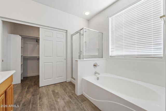 10961 W CHASE Lane, Avondale, AZ 85323